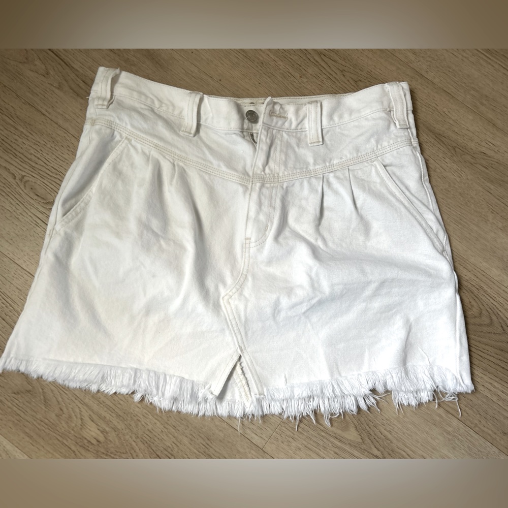 Free People We The Free White Denim Mini Skirt - Size 31